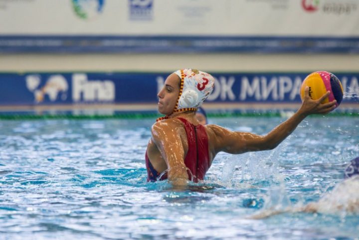 FINA World Cup (W), Surgut, Day 2: Favorites Keep on Dominating