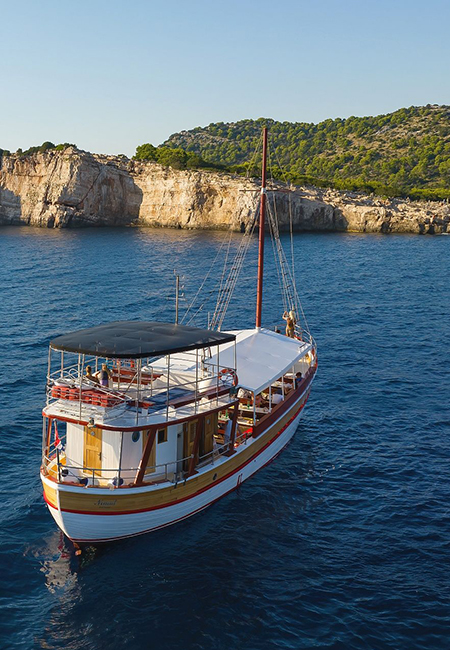 Trips&Activities-450×650